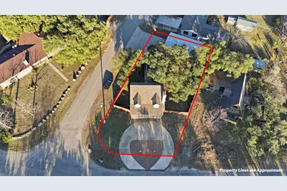 2325 Lakeshore Dr, Canyon Lake, TX 78133 - Photo 3