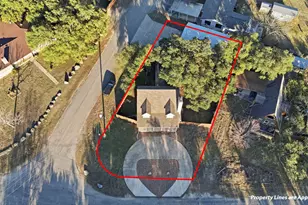 2325 Lakeshore Dr, Canyon Lake, TX 78133 - Photo 3