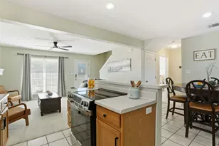 2325 Lakeshore Dr, Canyon Lake, TX 78133 - Photo 11