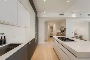 313 W 17th St, Austin, TX 78701 - Photo 5