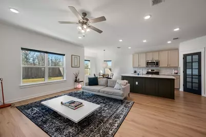 15607 Poppy Petal Drive, Del Valle, TX 78617 - Photo 3