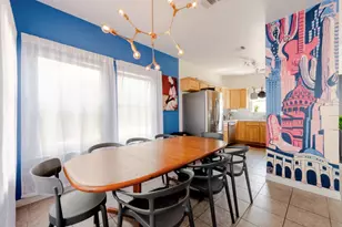2404 E 13th St, Austin, TX 78702 - Photo 5