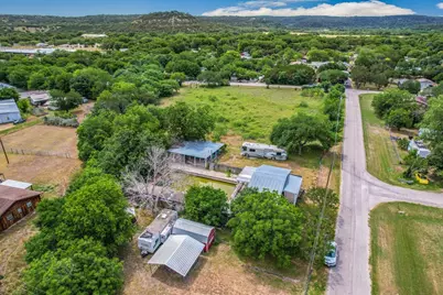 201 Oak Drive, Canyon Lake, TX 78132 - Photo 3