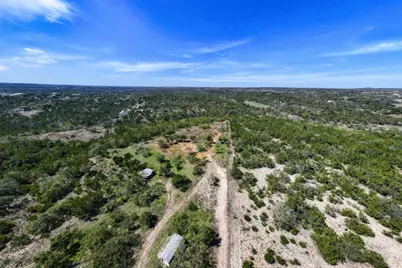 000 Spring Valley Drive, Dripping Springs, TX 78620 - Photo 17