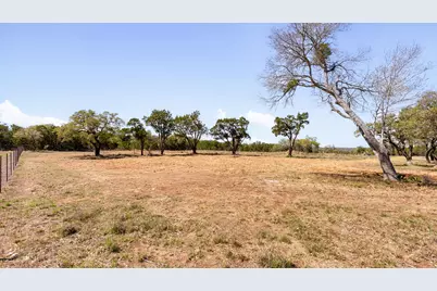 000 Spring Valley Drive, Dripping Springs, TX 78620 - Photo 15