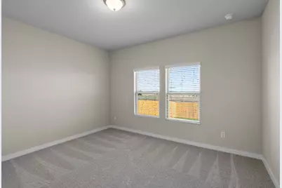 204 Sleep Hollow, Jarrell, TX 76537 - Photo 15