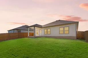 204 Sleep Holw, Jarrell, TX 76537 - Photo 21