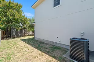 1407 Waterfall Ave, Leander, TX 78641 - Photo 37