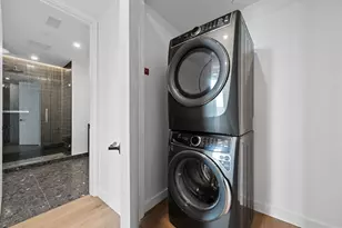 610 Davis St, Austin, TX 78701 - Photo 17