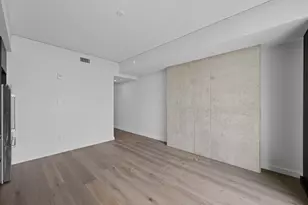 610 Davis St, Austin, TX 78701 - Photo 9