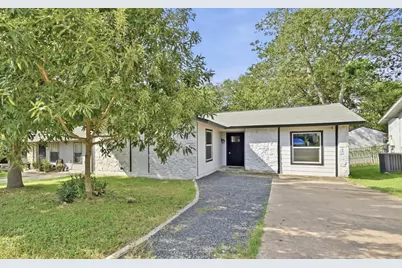 2313 Lakehurst Drive, Austin, TX 78744 - Photo 3