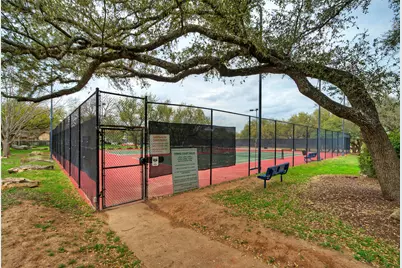 8105 Elkhorn Mountain Trail, Austin, TX 78729 - Photo 39