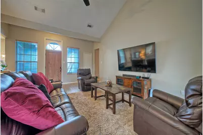8105 Elkhorn Mountain Trail, Austin, TX 78729 - Photo 7