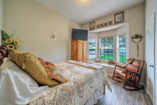 8105 Elkhorn Mountain Trail, Austin, TX 78729 - Photo 23