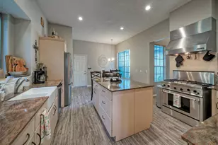 8105 Elkhorn Mountain Trail, Austin, TX 78729 - Photo 11