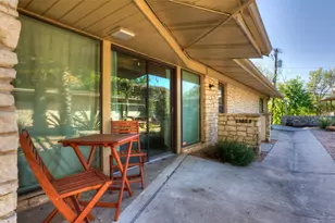 2400 Jarratt Ave, Austin, TX 78703 - Photo 1