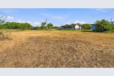 3134 Homannville Trail, Lockhart, TX 78644 - Photo 23