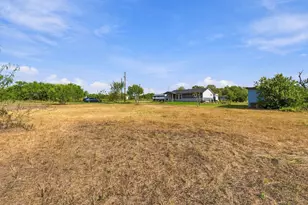 3134 Homannville Trail, Lockhart, TX 78644 - Photo 23