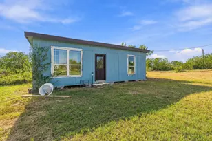 3134 Homannville Trail, Lockhart, TX 78644 - Photo 19