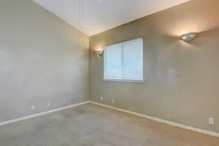 2502 Leon St, Austin, TX 78705 - Photo 13