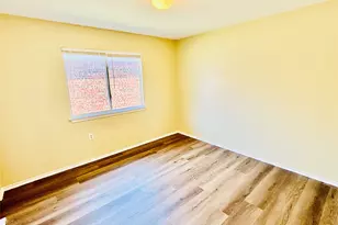 1220 Anise Dr, Austin, TX 78741 - Photo 11