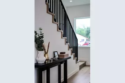 6809 Porter Street #1, Austin, TX 78741 - Photo 7
