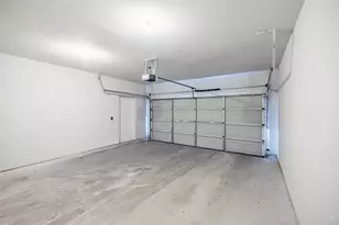 12215 Hunters Chase Dr, Austin, TX 78729 - Photo 21