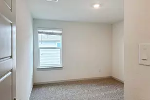 504 Millbrook Blvd, San Marcos, TX 78666 - Photo 23