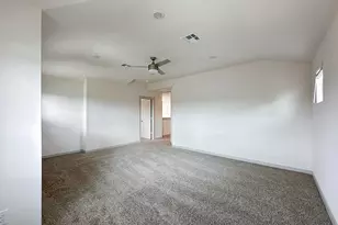 504 Millbrook Blvd, San Marcos, TX 78666 - Photo 11