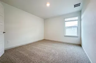 504 Millbrook Blvd, San Marcos, TX 78666 - Photo 17