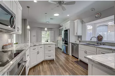 10619 Indigo Broom Loop, Austin, TX 78733 - Photo 13