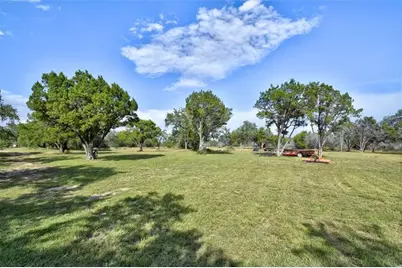 633 Trails End Road, Johnson City, TX 78636 - Photo 23