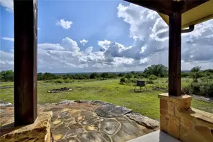 633 Trails End Rd, Johnson City, TX 78636 - Photo 5