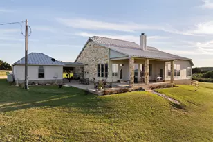 1130 Crownover Ln, Round Mountain, TX 78663 - Photo 33