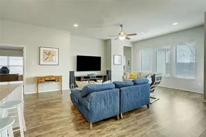 111 Finley Street, Hutto, TX 78634 - Photo 7