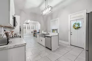 803 N 3rd St, Temple, TX 76501 - Photo 3