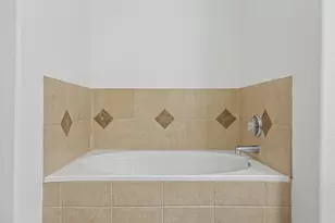 6810 Deatonhill Dr, Austin, TX 78745 - Photo 31