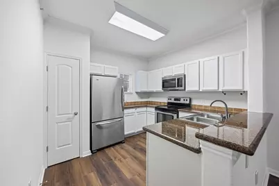 6810 Deatonhill Drive #2101, Austin, TX 78745 - Photo 13