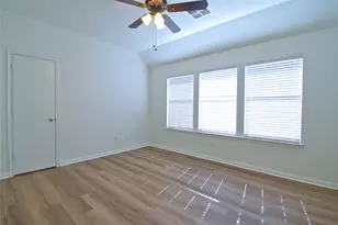 13528 Oregon Flats Trail, Austin, TX 78727 - Photo 15