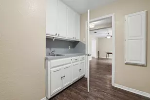 110 Rockwood Pass, Georgetown, TX 78633 - Photo 17