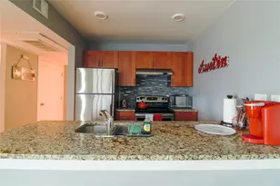 909 Reinli St, Austin, TX 78751 - Photo 5