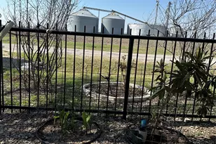 5716 Avenue C, Heidenheimer, TX 76501 - Photo 5