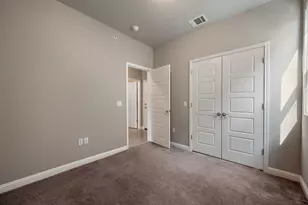 6814 E Riverside Dr, Austin, TX 78741 - Photo 15