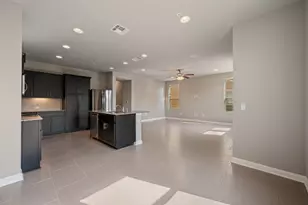 6814 E Riverside Dr, Austin, TX 78741 - Photo 13