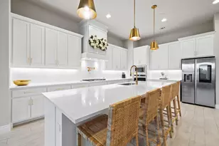 18724 Expedition Trl, Lago Vista, TX 78645 - Photo 11