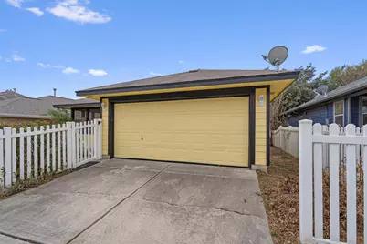 744 Fairway, Kyle, TX 78640 - Photo 23