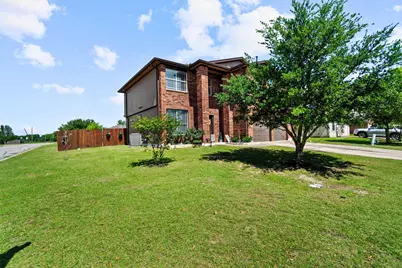 303 Quail Hollow Drive, Hutto, TX 78634 - Photo 3