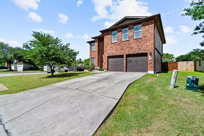 303 Quail Hollow Drive, Hutto, TX 78634 - Photo 19