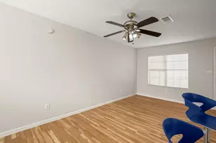 1013 W 23rd St, Austin, TX 78705 - Photo 7