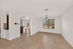 4912 Woodstock Dr, Georgetown, TX 78633 - Photo 5